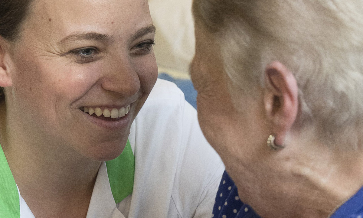 verpleegkundige en -patient-tergooi