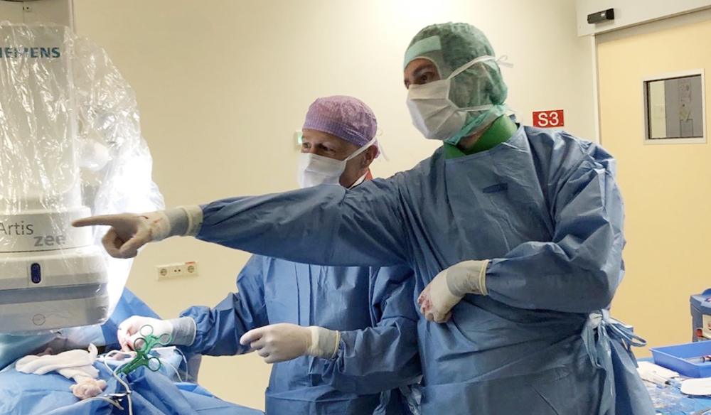 Nieuwe pacemakertechniek geïntroduceerd in Tergooi - Cardioloog Ward Jansen en Stefan Timmer in actie